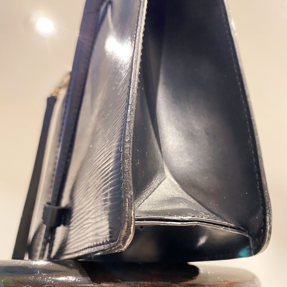 Louis Vuitton Monceau Epi Leather Bag - Picture 7 of 16